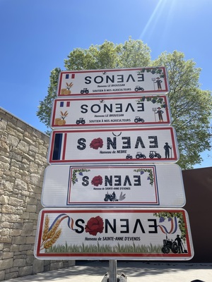 LES PANNEAUX DE VILLE DU CONSEIL MUNICIPAL DES ENFANTS INAUGURÉS